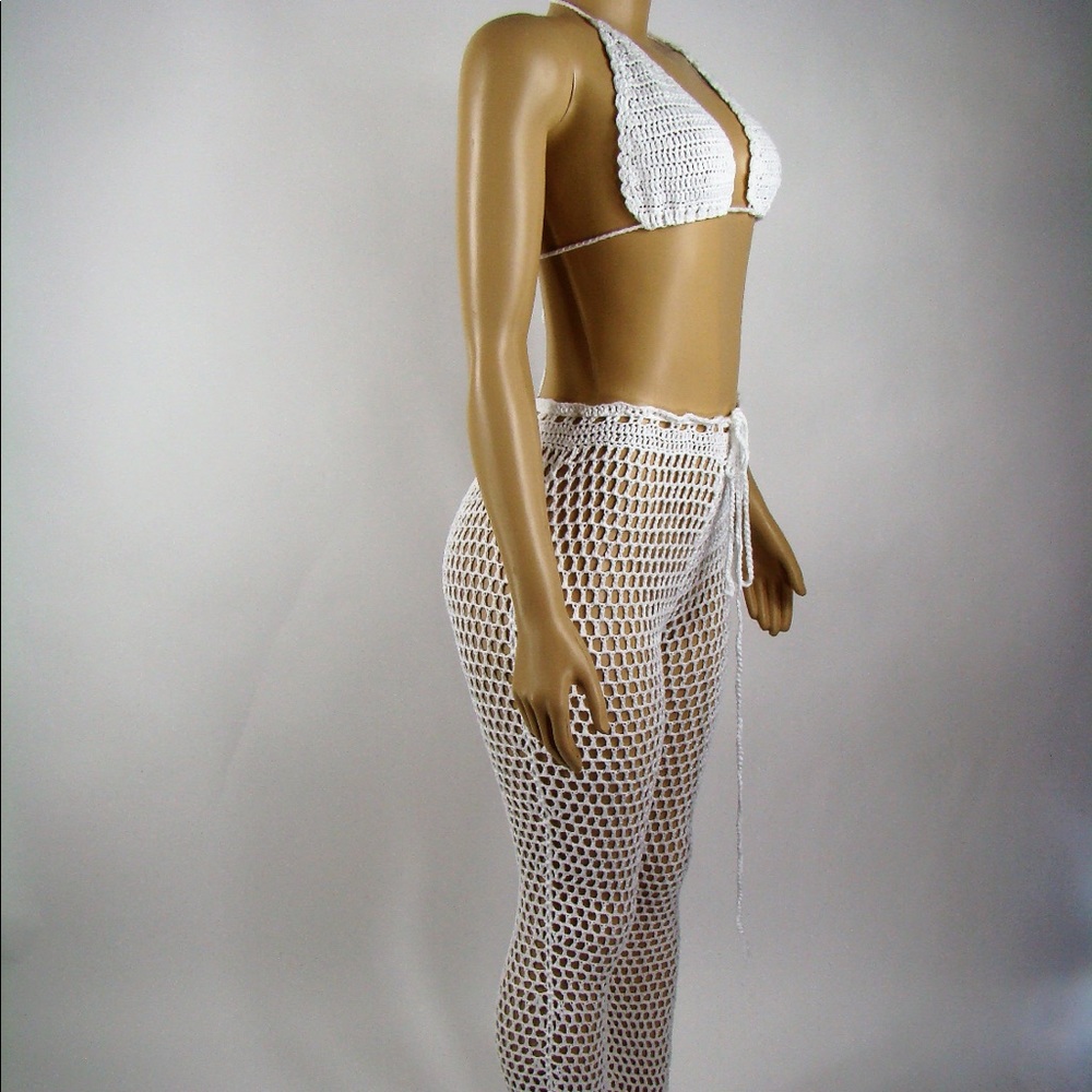 “Breezy” Crochet Set - Picture 2 of 3